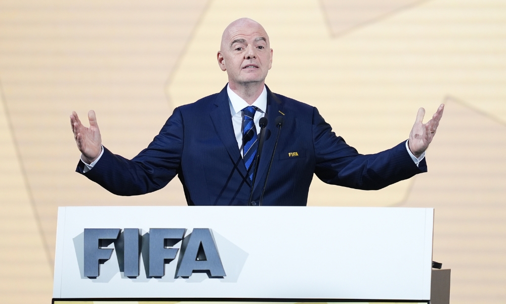 😐控制失误！北京半场10次失误&领先10个篮板球却落后5分.